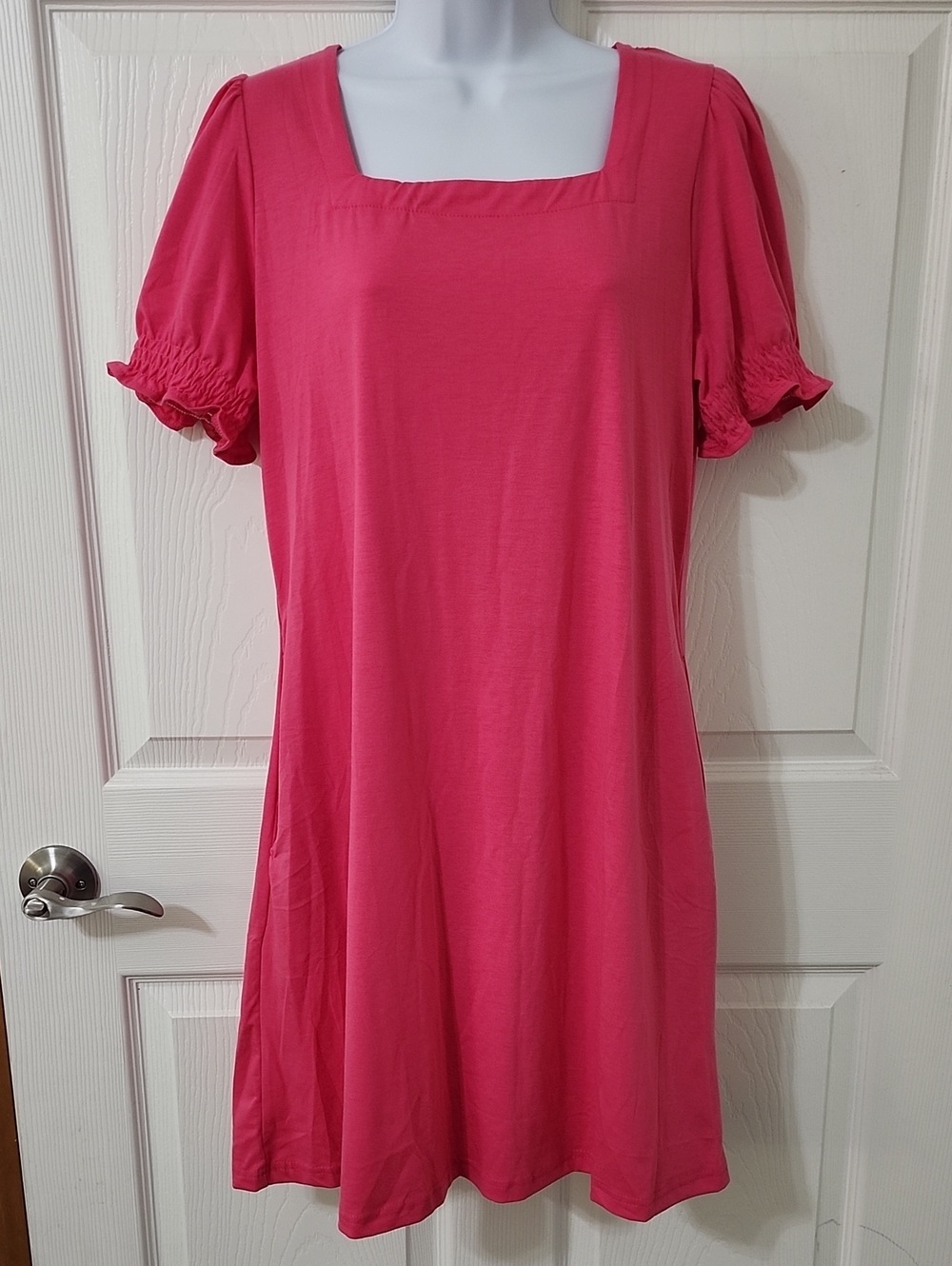 NWT Bright Pink Dress With Pockets